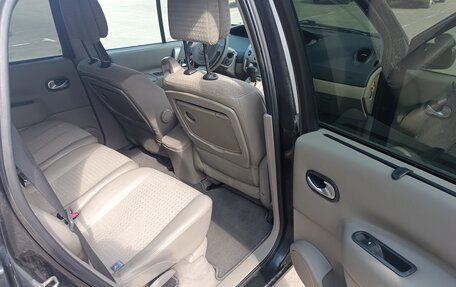 Renault Scenic III, 2005 год, 580 000 рублей, 16 фотография