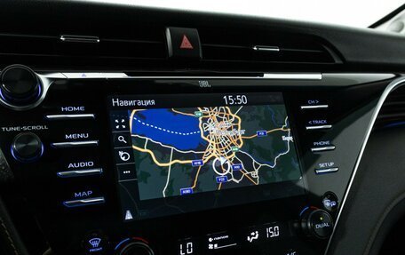 Toyota Camry, 2018 год, 2 650 000 рублей, 17 фотография