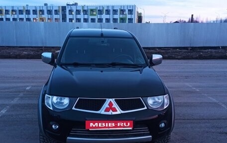Mitsubishi L200 IV рестайлинг, 2010 год, 1 449 000 рублей, 2 фотография