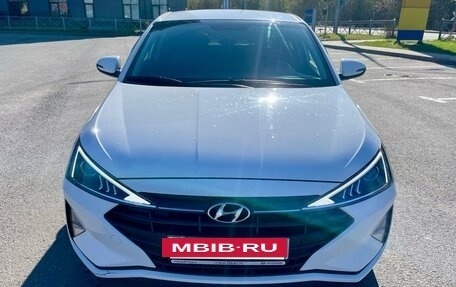 Hyundai Elantra VI рестайлинг, 2019 год, 1 495 000 рублей, 3 фотография