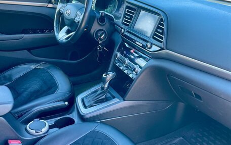 Hyundai Elantra VI рестайлинг, 2019 год, 1 495 000 рублей, 17 фотография