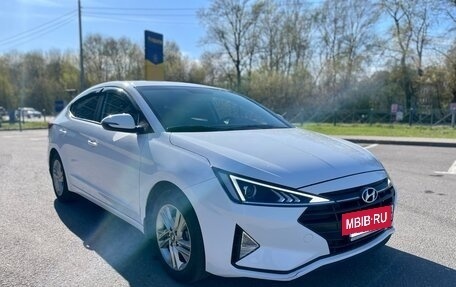 Hyundai Elantra VI рестайлинг, 2019 год, 1 495 000 рублей, 4 фотография