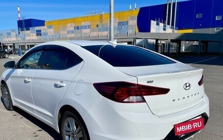 Hyundai Elantra VI рестайлинг, 2019 год, 1 495 000 рублей, 12 фотография