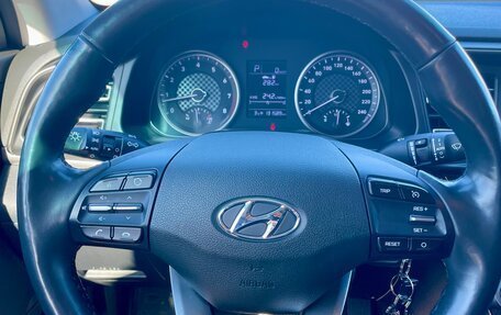 Hyundai Elantra VI рестайлинг, 2019 год, 1 495 000 рублей, 21 фотография