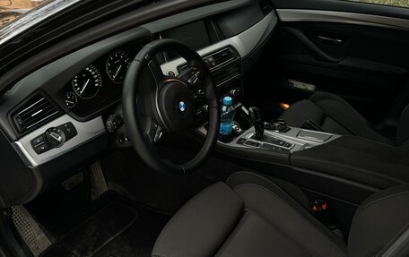 BMW 5 серия, 2014 год, 2 350 000 рублей, 10 фотография