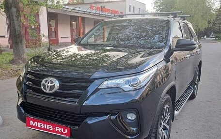 Toyota Fortuner II, 2017 год, 3 000 000 рублей, 2 фотография