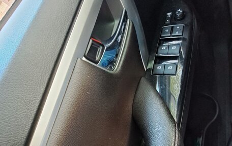 Toyota Fortuner II, 2017 год, 3 000 000 рублей, 14 фотография