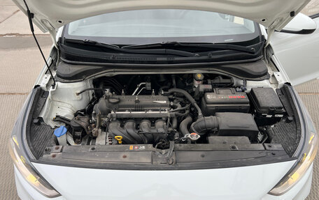 Hyundai Solaris II рестайлинг, 2017 год, 1 290 000 рублей, 13 фотография
