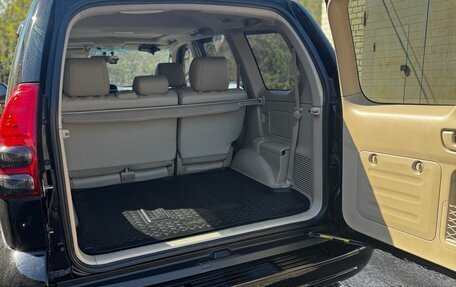 Toyota Land Cruiser Prado 120 рестайлинг, 2009 год, 2 700 000 рублей, 21 фотография