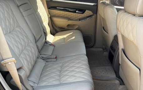Toyota Land Cruiser Prado 120 рестайлинг, 2009 год, 2 700 000 рублей, 32 фотография