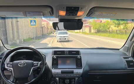 Toyota Land Cruiser Prado 150 рестайлинг 2, 2019 год, 6 200 000 рублей, 6 фотография