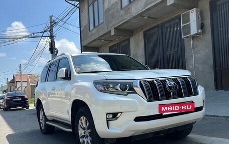 Toyota Land Cruiser Prado 150 рестайлинг 2, 2019 год, 6 200 000 рублей, 3 фотография