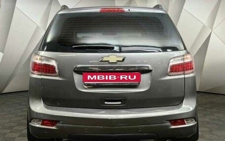 Chevrolet TrailBlazer II, 2013 год, 2 300 000 рублей, 4 фотография