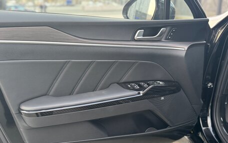 KIA K5, 2025 год, 4 200 000 рублей, 28 фотография