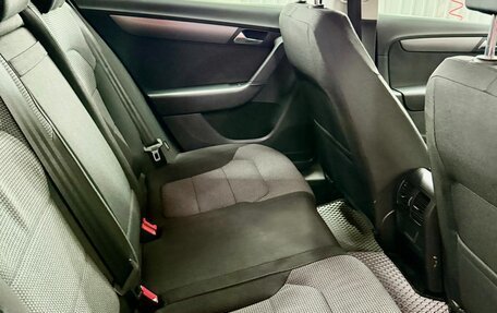 Volkswagen Passat B7, 2011 год, 1 300 000 рублей, 15 фотография