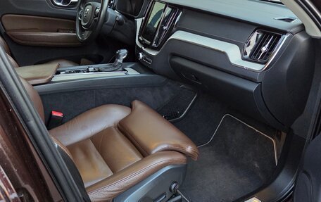 Volvo XC60 II, 2019 год, 3 499 999 рублей, 9 фотография