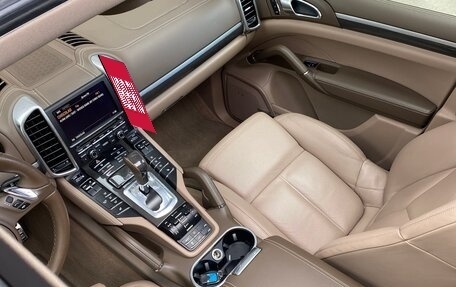 Porsche Cayenne III, 2011 год, 1 950 000 рублей, 8 фотография