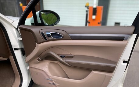 Porsche Cayenne III, 2011 год, 1 950 000 рублей, 23 фотография