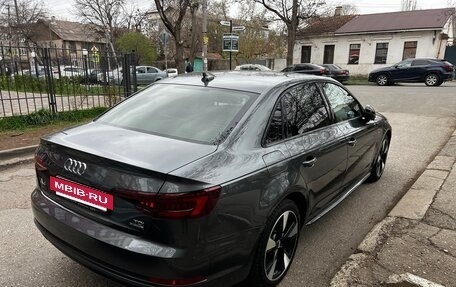 Audi A4, 2017 год, 3 100 000 рублей, 6 фотография