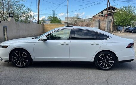 Honda Accord, 2023 год, 3 500 000 рублей, 2 фотография