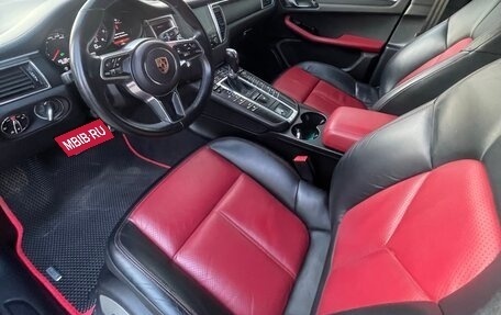 Porsche Macan I рестайлинг, 2018 год, 4 200 000 рублей, 9 фотография
