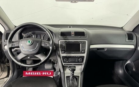 Skoda Octavia, 2012 год, 999 000 рублей, 14 фотография