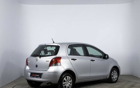 Toyota Yaris III рестайлинг, 2009 год, 630 000 рублей, 5 фотография