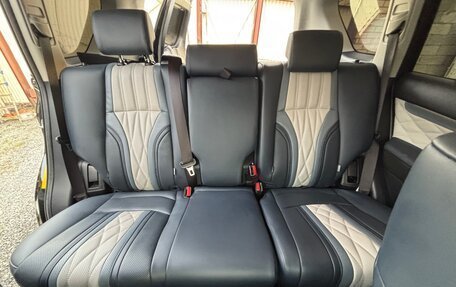 Toyota Land Cruiser Prado 150 рестайлинг 2, 2016 год, 4 650 000 рублей, 8 фотография
