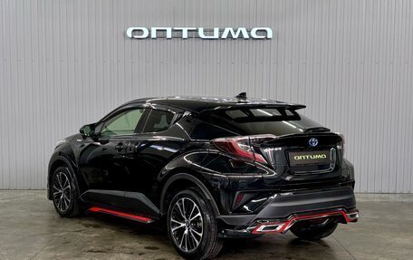 Toyota C-HR I рестайлинг, 2017 год, 1 947 000 рублей, 7 фотография
