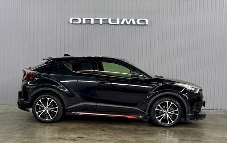 Toyota C-HR I рестайлинг, 2017 год, 1 947 000 рублей, 4 фотография