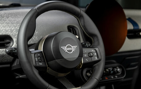 MINI Hatch, 2024 год, 5 800 000 рублей, 11 фотография