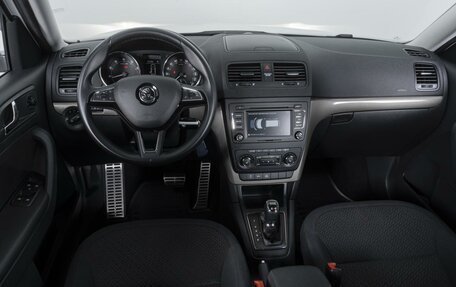 Skoda Yeti I рестайлинг, 2014 год, 1 784 000 рублей, 6 фотография