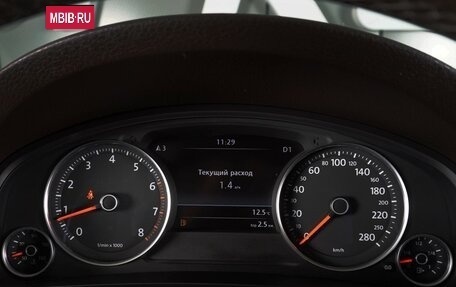 Volkswagen Touareg III, 2012 год, 2 625 000 рублей, 17 фотография