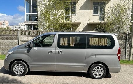 Hyundai Grand Starex Grand Starex I рестайлинг 2, 2012 год, 1 550 000 рублей, 4 фотография