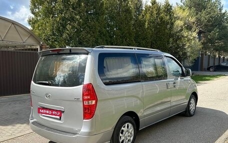 Hyundai Grand Starex Grand Starex I рестайлинг 2, 2012 год, 1 550 000 рублей, 7 фотография