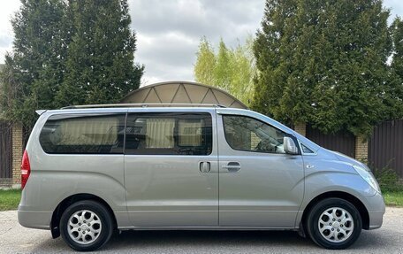 Hyundai Grand Starex Grand Starex I рестайлинг 2, 2012 год, 1 550 000 рублей, 8 фотография
