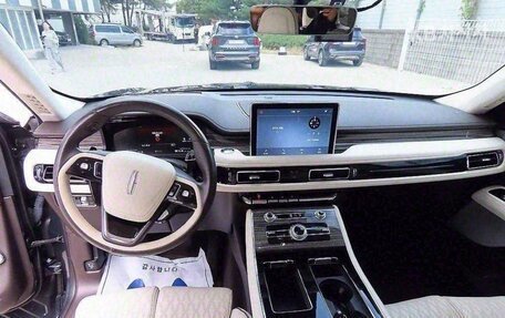 Lincoln Aviator II, 2021 год, 3 790 000 рублей, 8 фотография