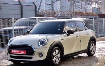 MINI Hatch, 2021 год, 1 990 000 рублей, 1 фотография