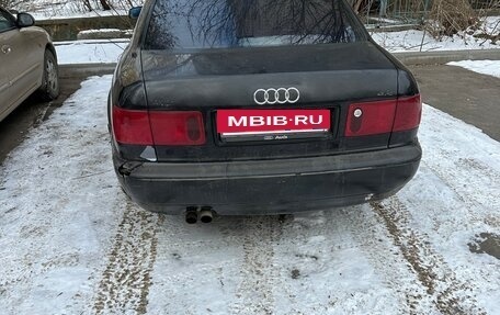 Audi A8, 1994 год, 400 000 рублей, 10 фотография