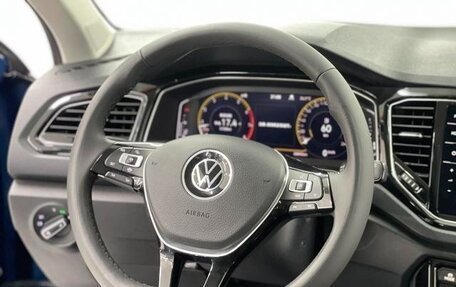 Volkswagen T-Roc I, 2022 год, 1 553 123 рублей, 13 фотография