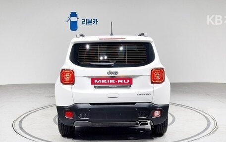 Jeep Renegade I рестайлинг, 2021 год, 2 148 000 рублей, 4 фотография