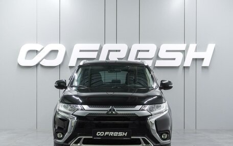 Mitsubishi Outlander III рестайлинг 3, 2019 год, 2 349 000 рублей, 3 фотография