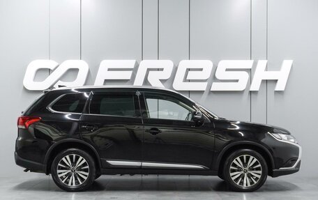 Mitsubishi Outlander III рестайлинг 3, 2019 год, 2 349 000 рублей, 5 фотография