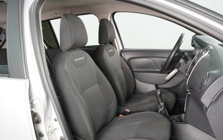 Renault Sandero II рестайлинг, 2019 год, 1 219 000 рублей, 8 фотография