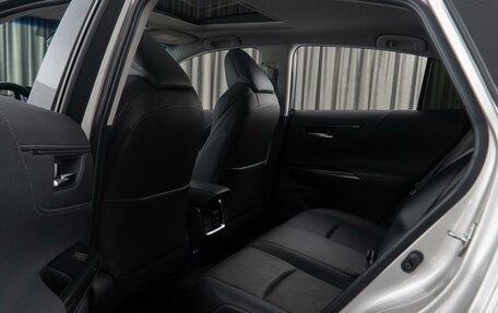 Toyota Venza, 2022 год, 4 200 000 рублей, 11 фотография