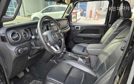 Jeep Wrangler, 2021 год, 4 090 000 рублей, 6 фотография