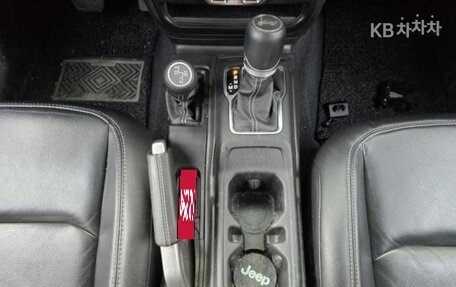 Jeep Wrangler, 2021 год, 4 090 000 рублей, 14 фотография