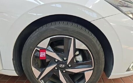 Hyundai Elantra, 2021 год, 1 400 003 рублей, 9 фотография