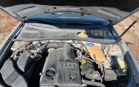 Audi A4, 1999 год, 450 000 рублей, 8 фотография