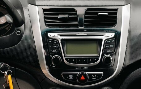 Hyundai Solaris II рестайлинг, 2012 год, 715 000 рублей, 14 фотография